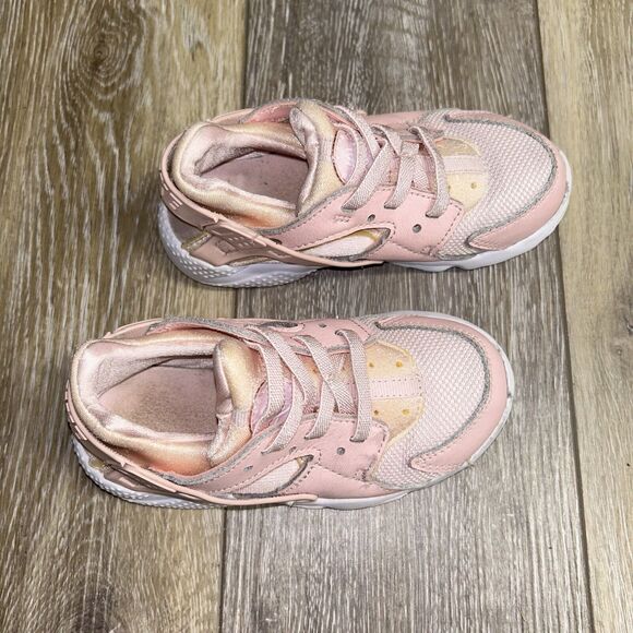 Nike Huarache Run Toddler Youth US Size 10C Prism Pink 859592-600 Sneaker Shoes - Picture 2 of 11